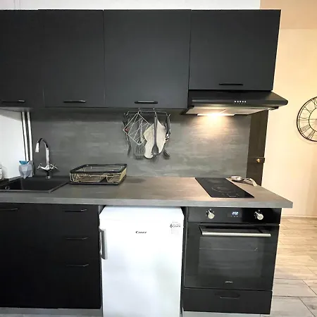 Center: View Retreat With Mountain Panorama * Calvi (Corsica)