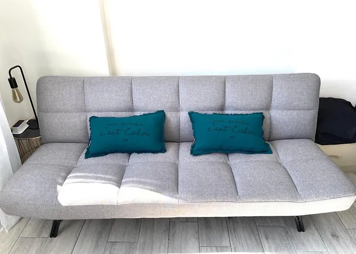 Center: View Retreat With Mountain Panorama Apartment Calvi (Corsica)