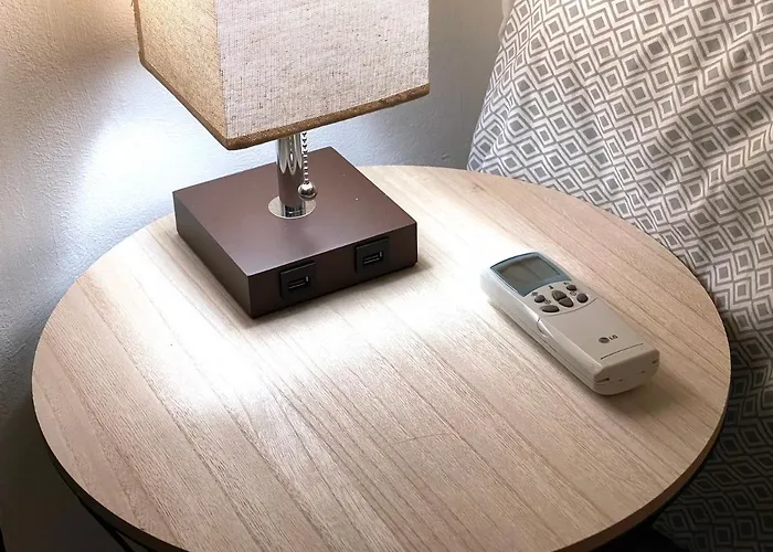 Apartment Center: View Retreat With Mountain Panorama